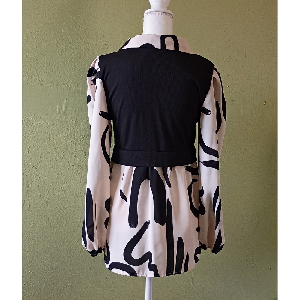 Dark Moody Office Siren Abstract Print Blouse Swiss Dot Collar Top Black White L - Picture 3 of 7